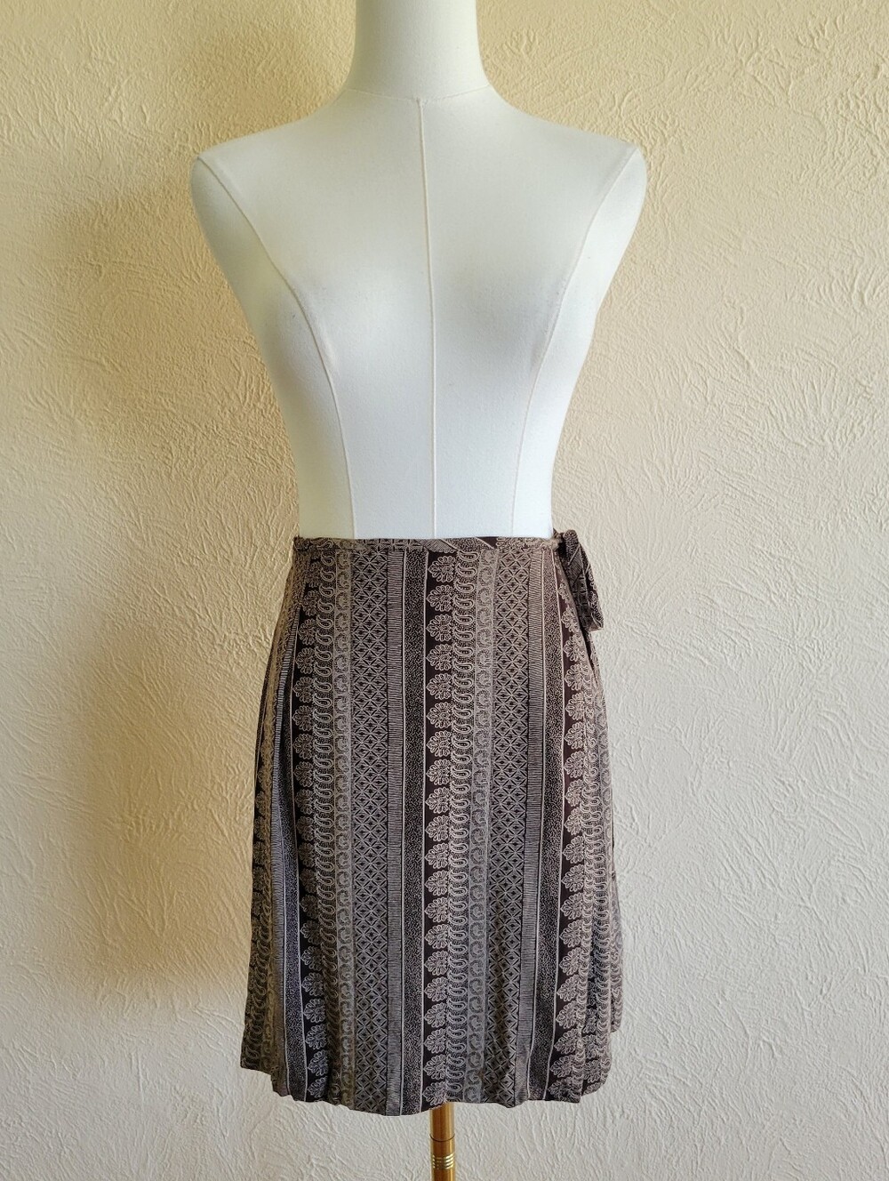 A. Byer | Vintage Tan & Brown Boho Wrap Skirt